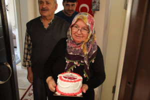 Başkan Çetin Şehit Annelerimizi Unutmadı